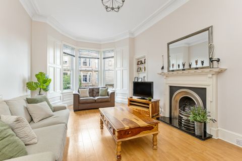 32 (Flat 1), Darnell Road, Trinity, Edinburgh EH5