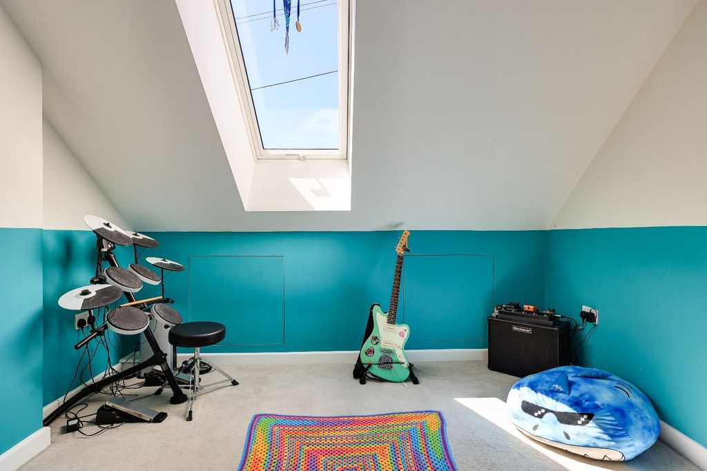 Additional image 16 of 4 bed semi-detached house for saleLents Way, Cambridge CB4