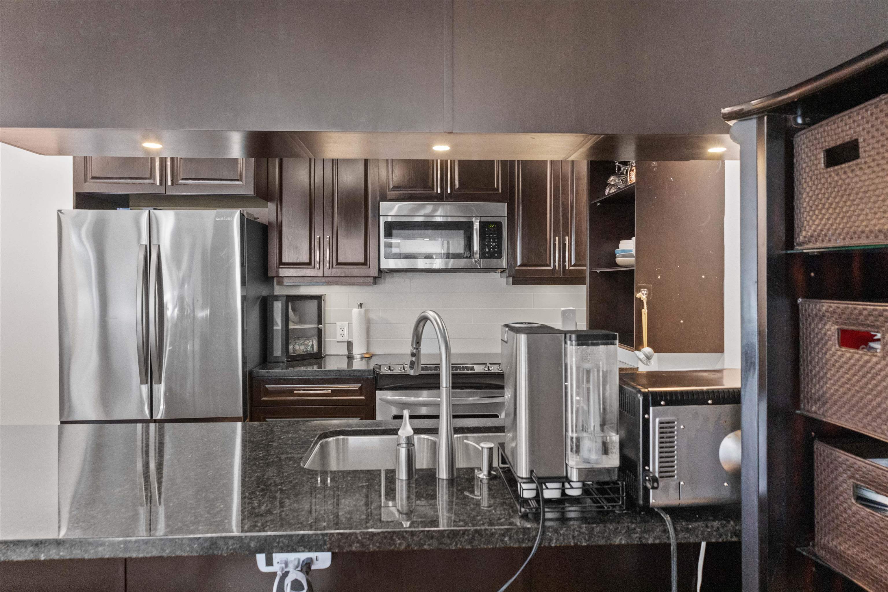 Additional image 4 of 301-11887 Burnett Street, Maple Ridge, BC, V2X 6P6