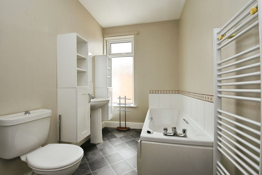 Additional image 16 of 2 bed terraced house for saleBaggholme Road, Lincoln LN2