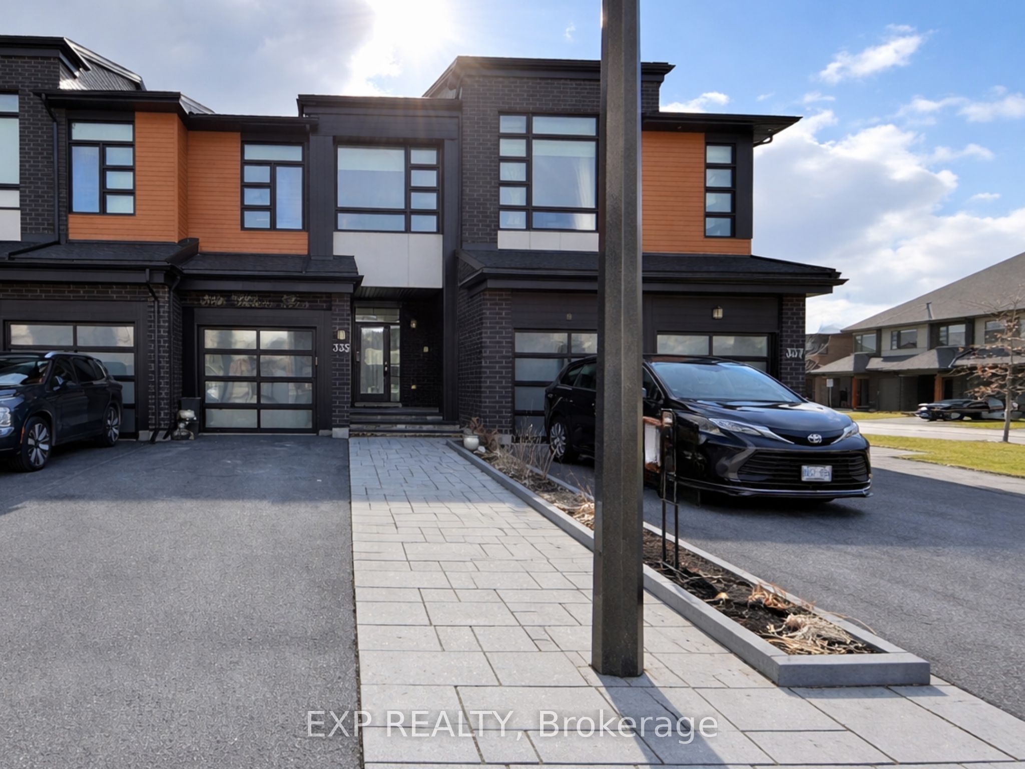 335 Wabasso Lane, Ottawa, ON, K1T 0T2