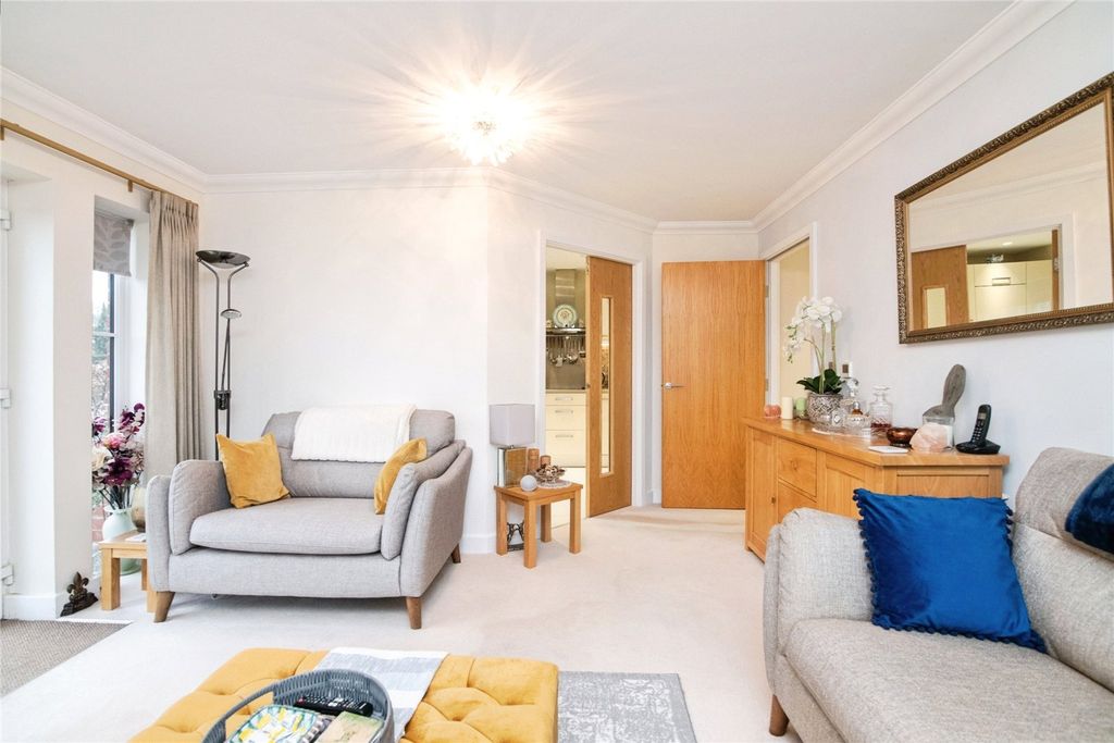 Additional image 13 of 2 bed flat for saleWoodland Drive, Great Alne, Alcester, Warwickshire B49