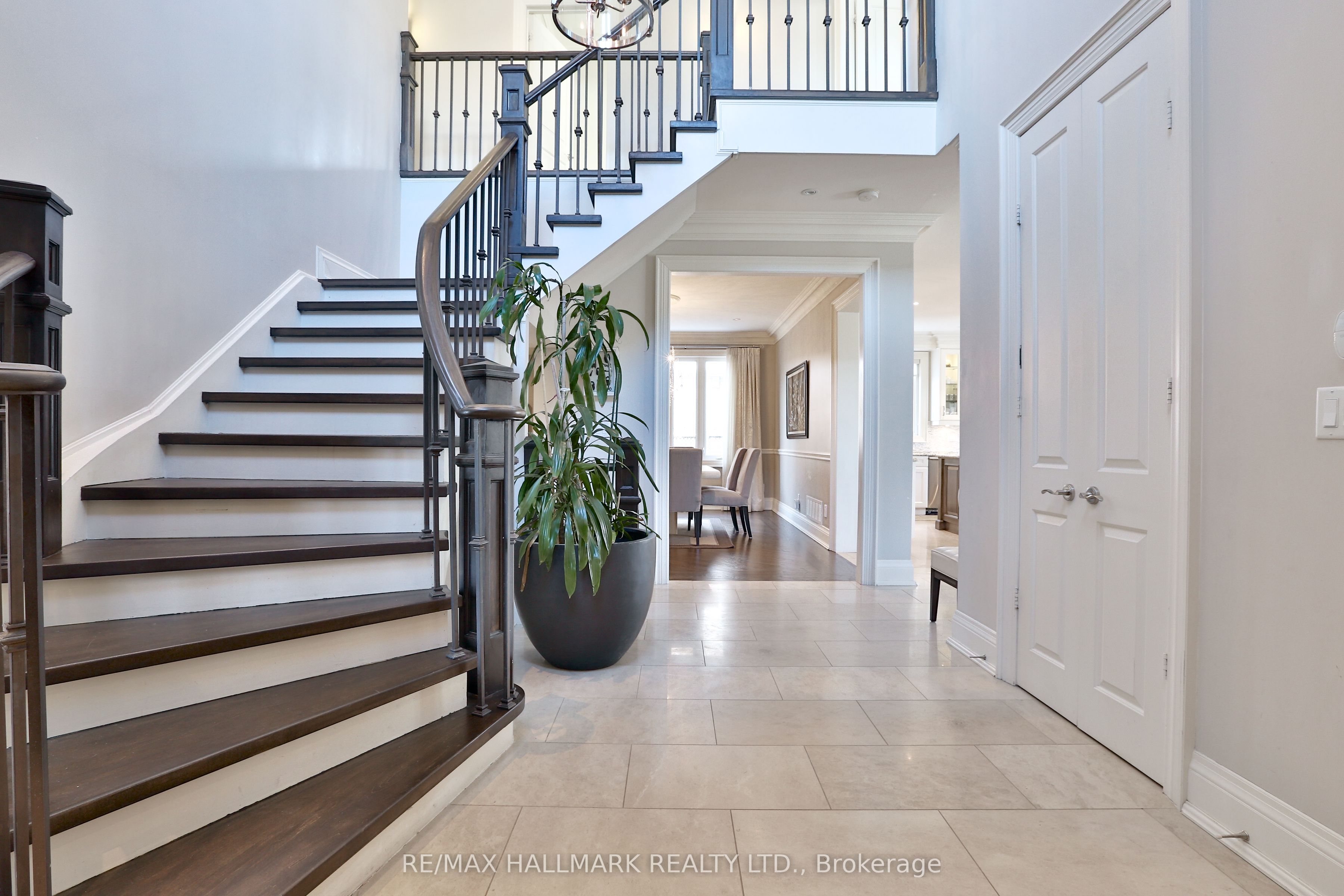 Additional image 6 of 28 Clarkhill Street, Toronto, ON, M2R 2G7