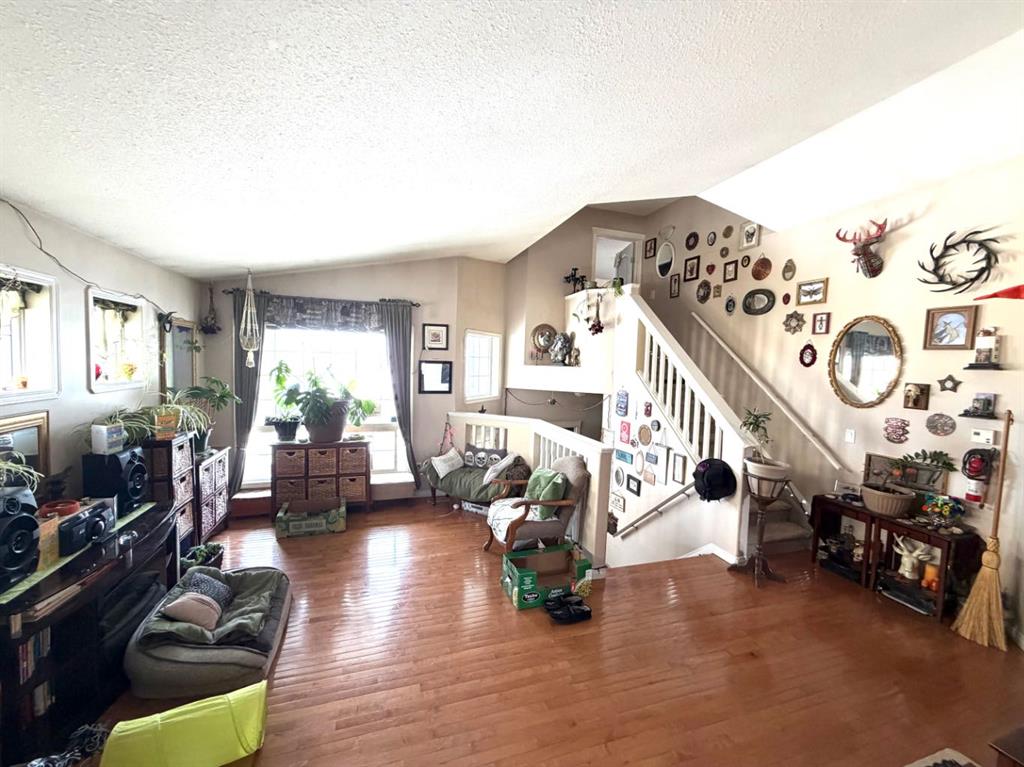 Additional image 2 of 8821 Lakeland Drive, Grande Prairie, AB, T8X 1V8