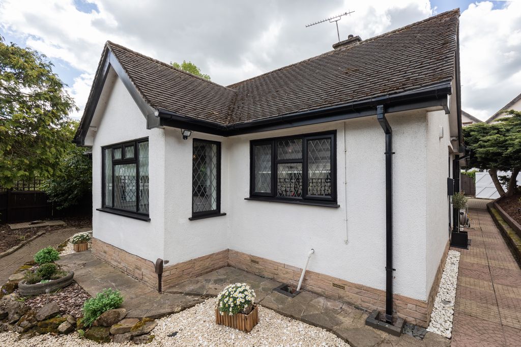 Additional image 19 of 3 bed detached bungalow for salePark Lane, Castle Donington DE74
