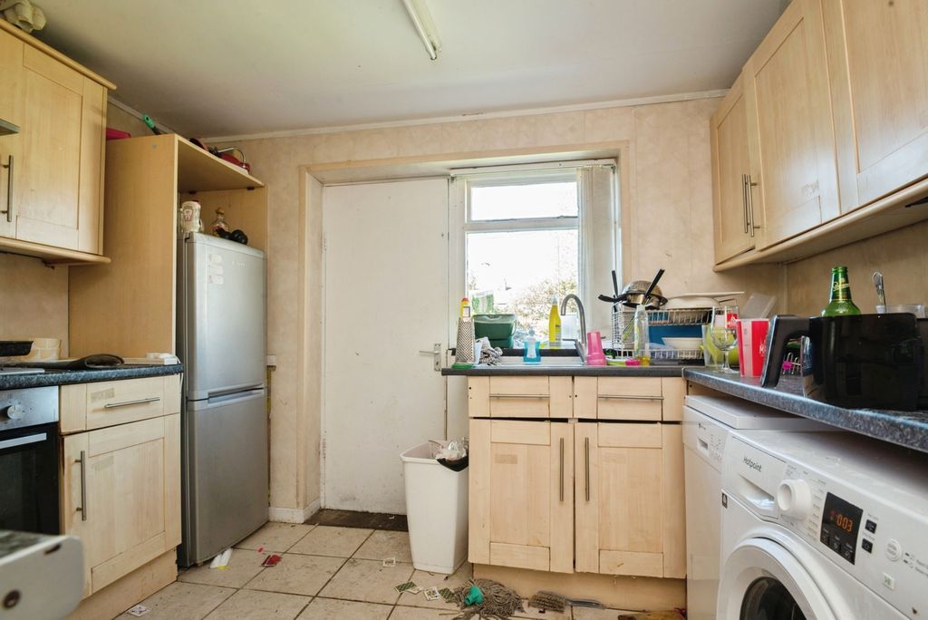 Additional image 6 of 5 bed terraced house for saleRichmond Road, Cardiff CF24