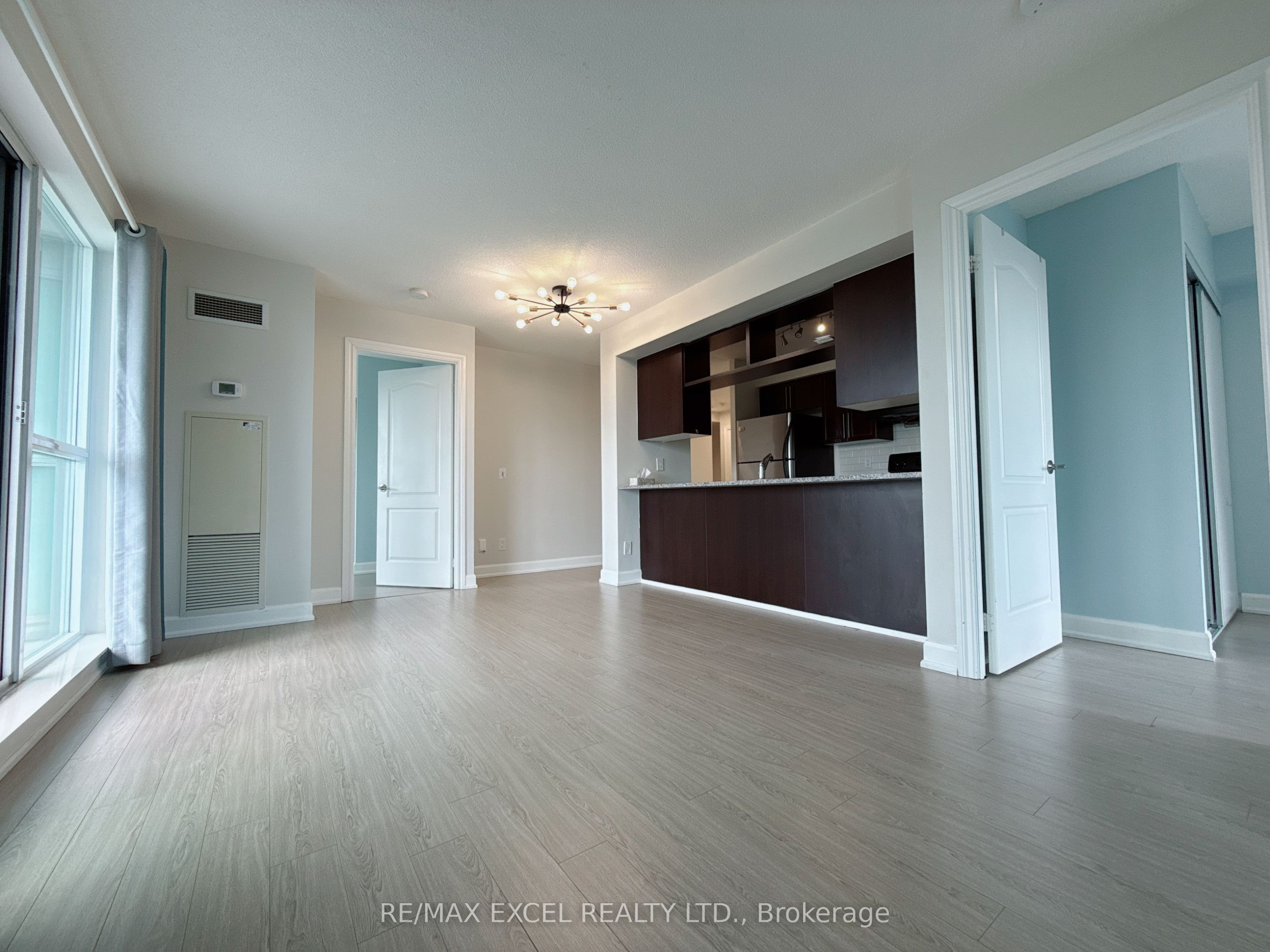 Additional image 3 of 1207-60 Town Centre Court, Toronto, ON, M1P 4Y7