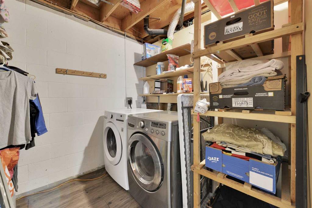 Additional image 4 of 3905 51a Street, Red Deer, AB, T4N 1A6