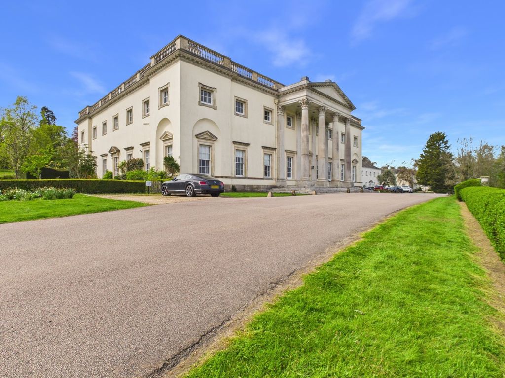Additional image 22 of 3 bed flat for saleMissenden Road, Amersham, Buckinghamshire HP7