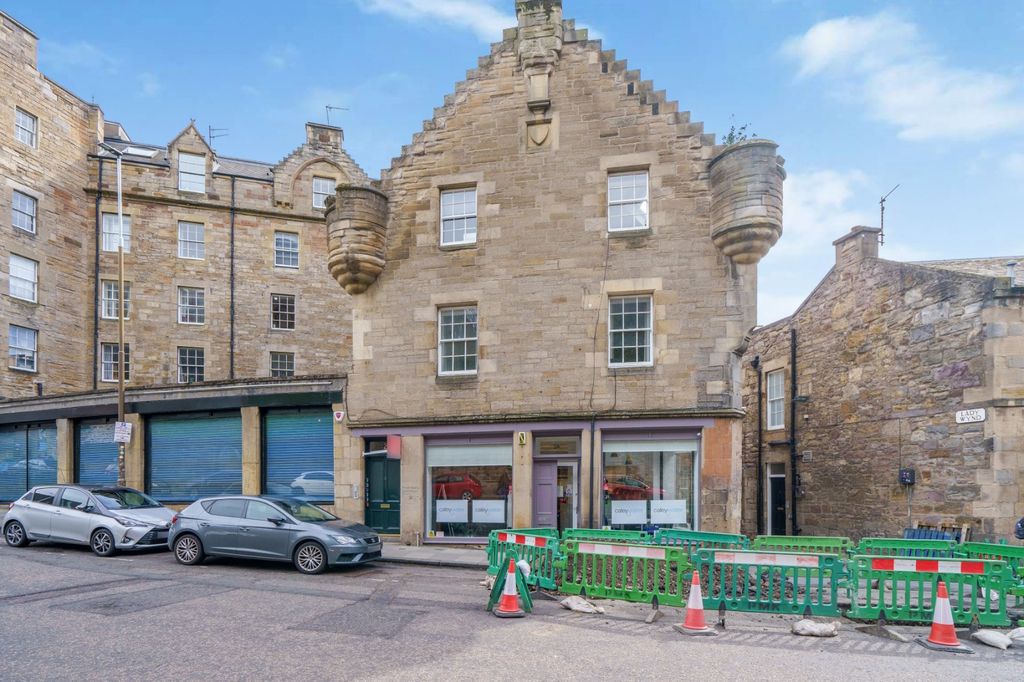 Additional image 13 of 1 bed flat for sale2/2 King's Stables Road, Edinburgh EH1