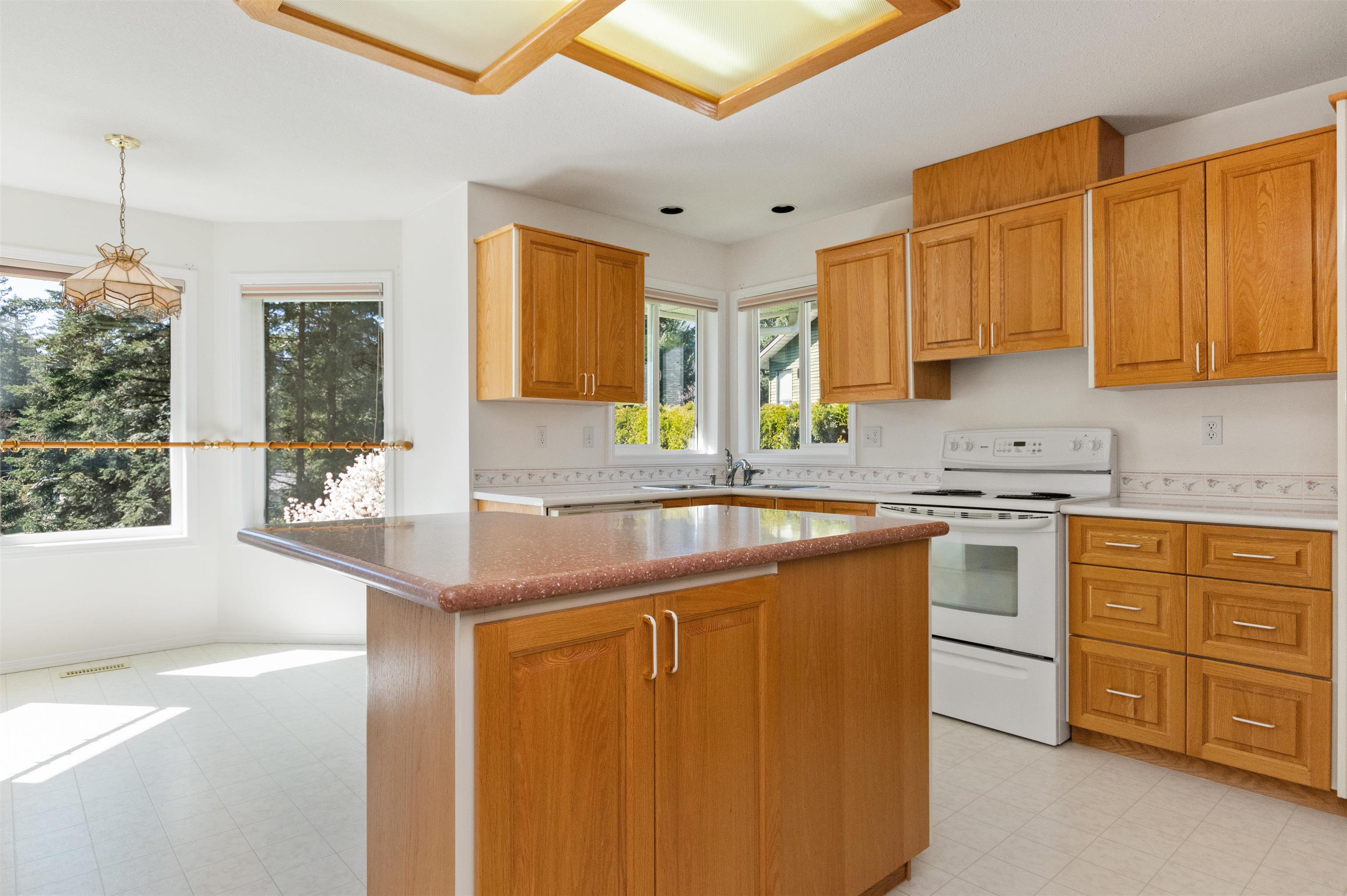 Additional image 5 of 21095 Swallow Place, Hope, BC, V0X 1L1