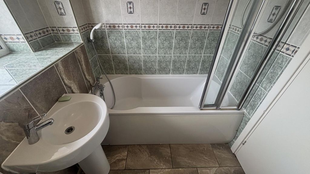 Additional image 8 of 2 bed semi-detached house for saleMacdonald Close, Tividale, Oldbury B69