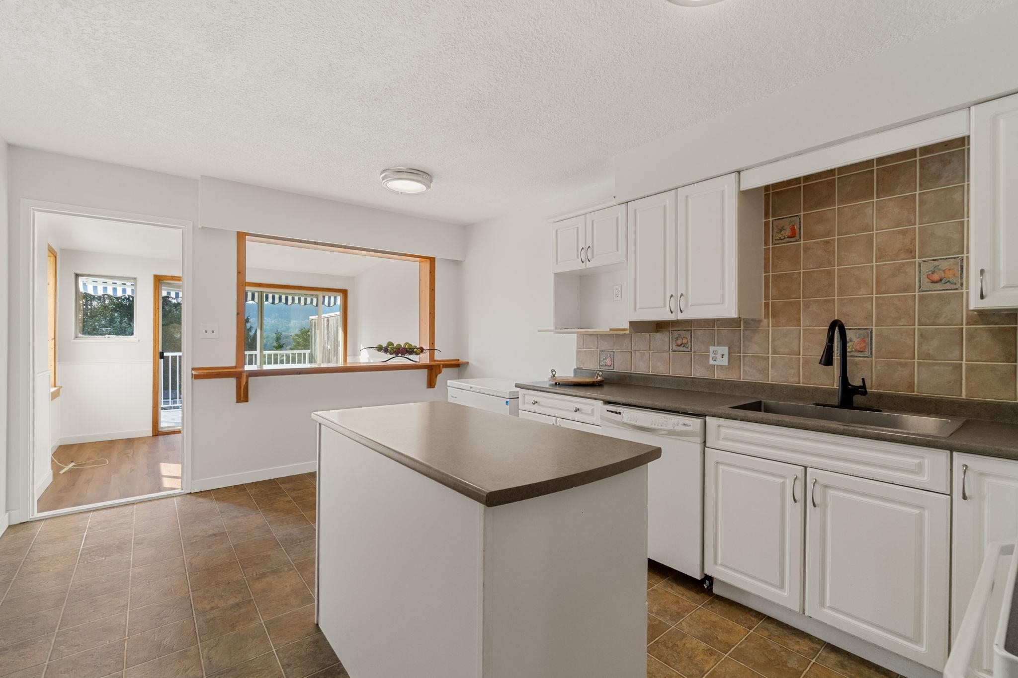 Additional image 5 of 1431 Elinor Crescent, Port Coquitlam, BC, V3C 2Y3