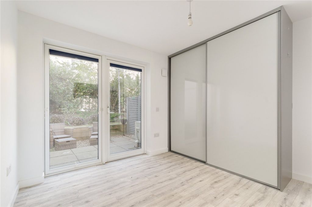 Additional image 14 of 2 bed terraced house for saleBroughton Street Lane, New Town, Edinburgh, Midlothian EH1