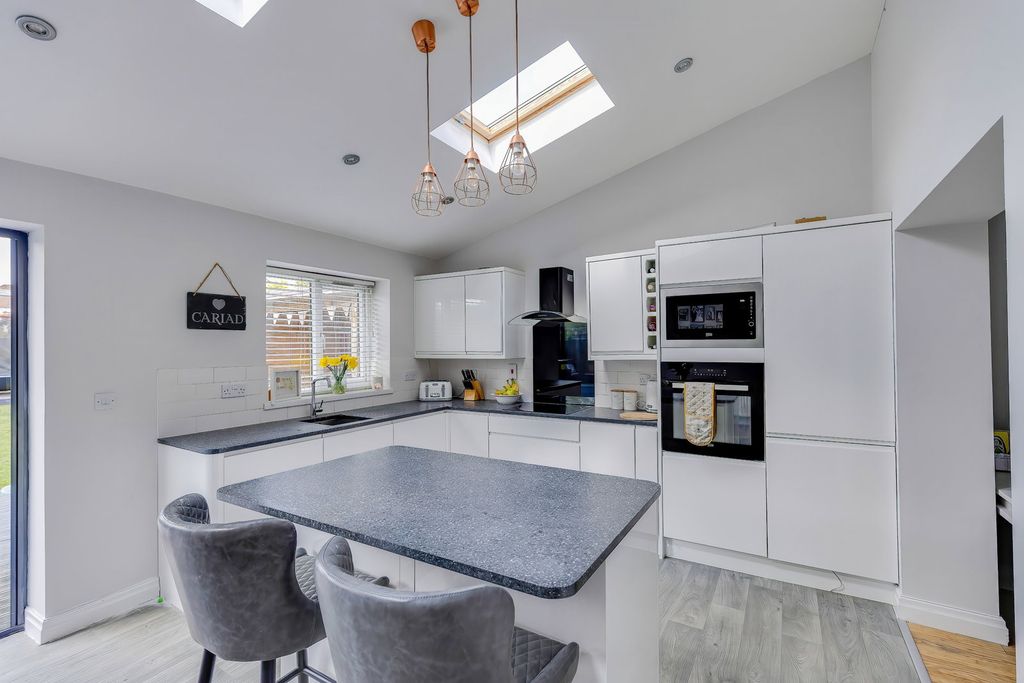 Additional image 9 of 3 bed terraced house for saleWhitebarn Road, Llanishen, Cardiff CF14