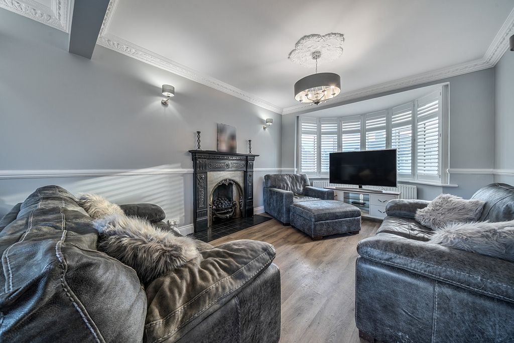 Additional image 4 of 3 bed detached house for saleBlendon Drive, Bexley DA5