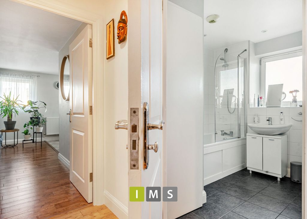 Additional image 11 of 2 bed flat for saleLondon Road, Bicester OX26