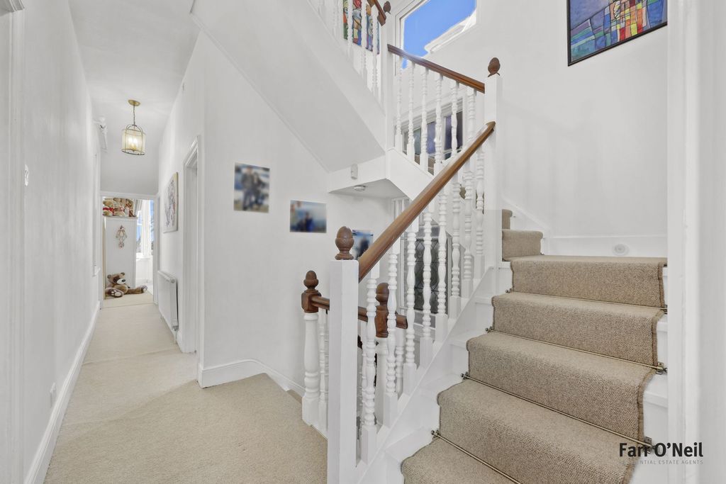 Additional image 20 of 4 bed semi-detached house for saleRussell Road, Buckhurst Hill IG9
