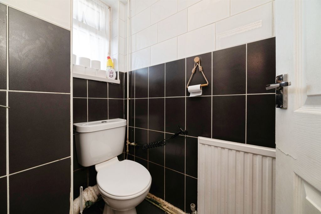 Additional image 10 of 3 bed flat for salePorter Street, Hull HU1