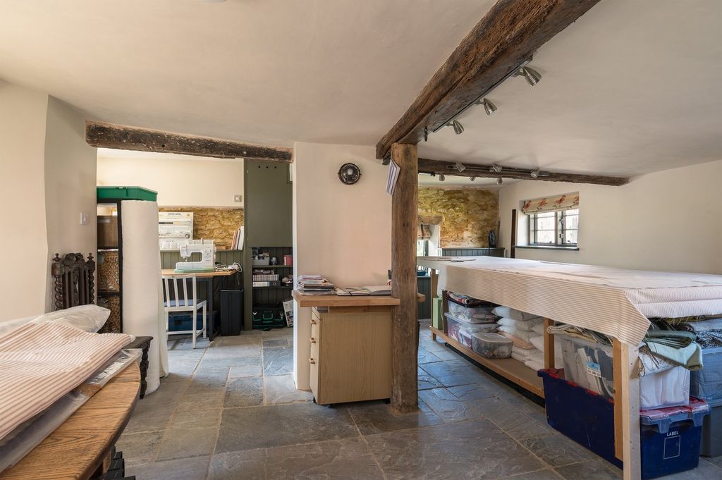 Additional image 19 of 5 bed detached house for saleHigh Street, Elstow, Bedfordshire MK42