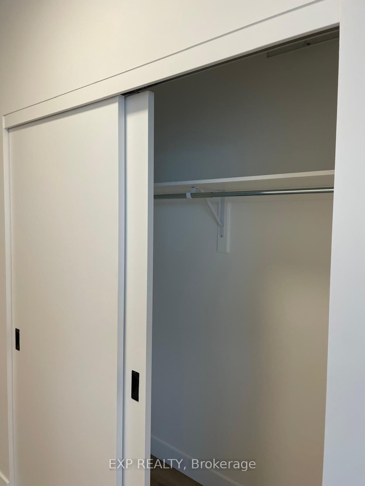 Additional image 4 of 612-1600 James Naismith Drive, Ottawa, ON, K1B 5N8