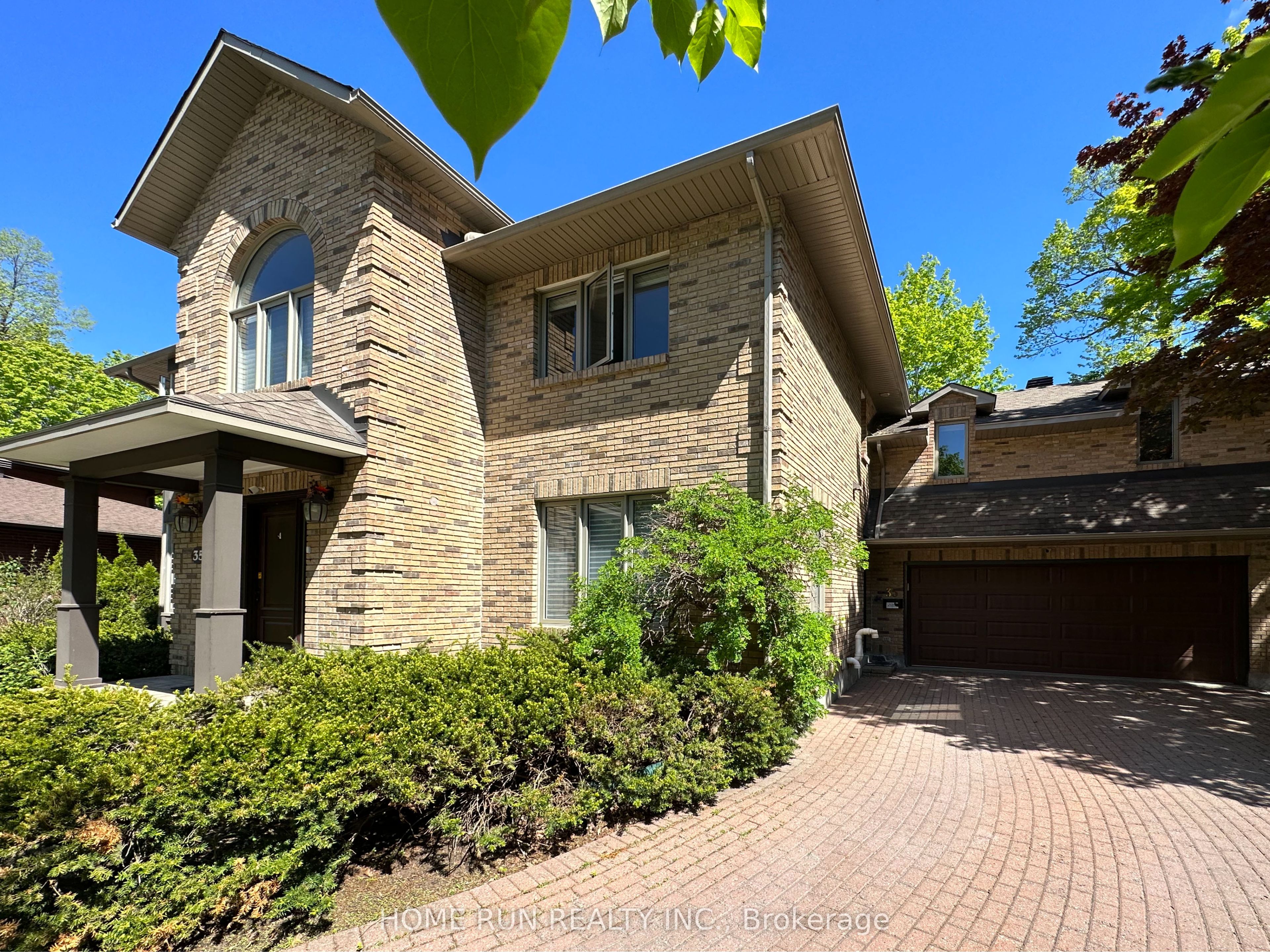 Additional image 2 of 35 Blue Heron Court, Ottawa, ON, K1L 8J7