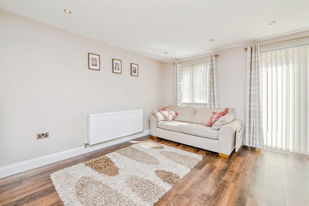 Additional image 22 of 3 bed property for saleFfordd Nowell, Penylan, Cardiff CF23