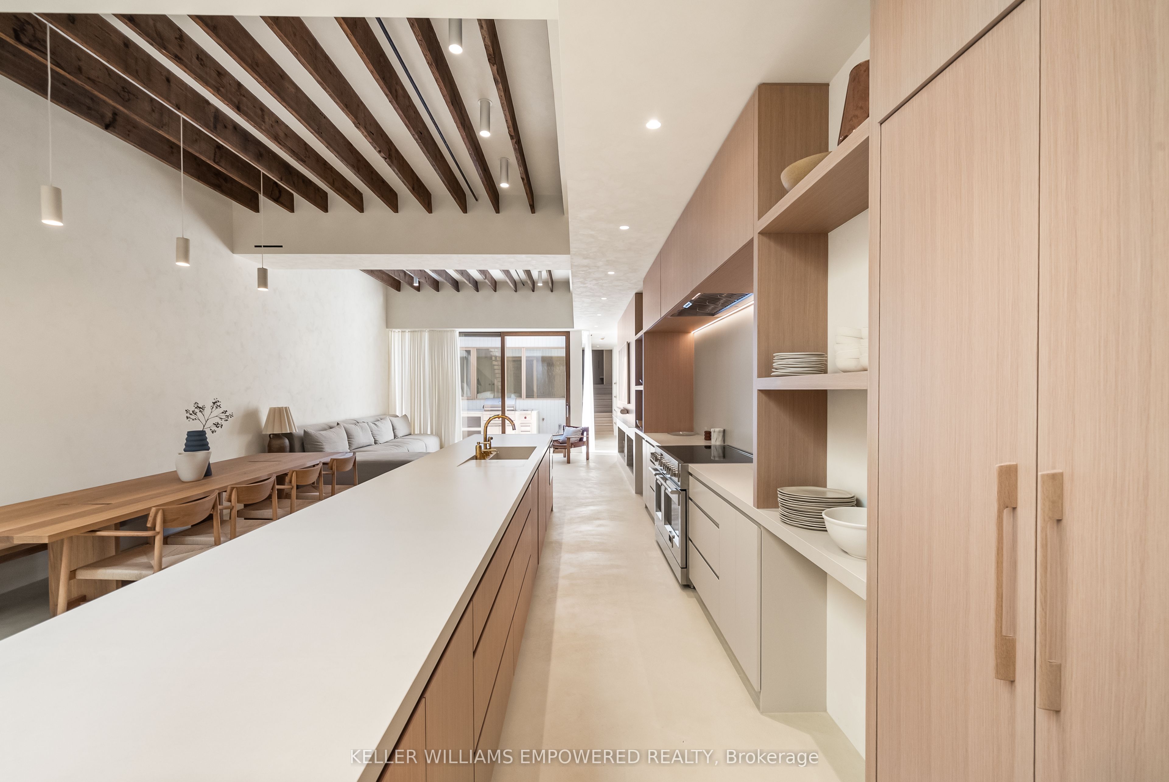 Additional image 3 of 1-722 Lansdowne Avenue, Toronto, ON, M6H 3Y8
