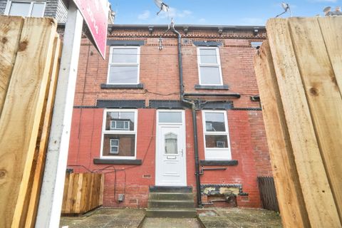 Cecil Mount, Leeds LS12