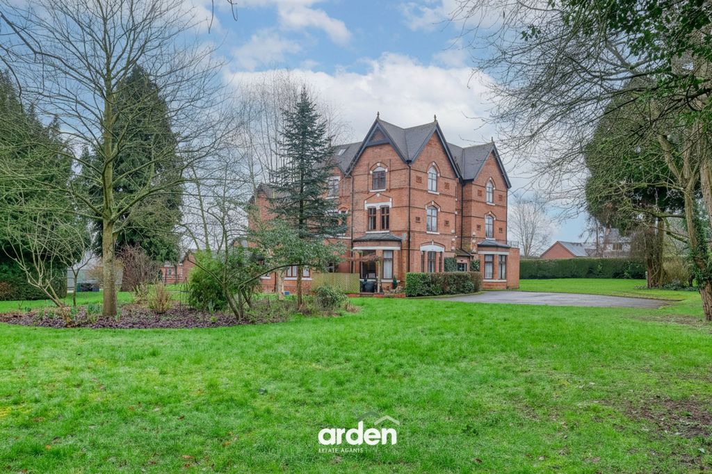 2 bed flat for saleSambourne Lane, Sambourne B96