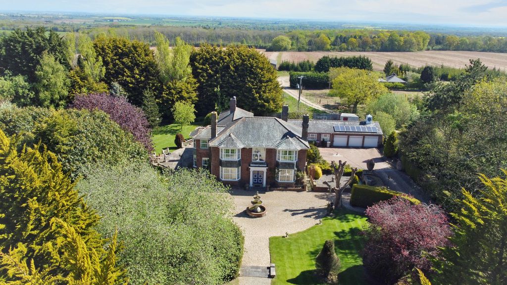 Additional image 2 of 5 bed detached house for saleMaltby House And Lodge, Raithby-Cum-Maltby LN11