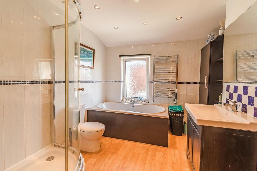Additional image 7 of 2 bed terraced house for saleSalisbury Road, Barry CF62