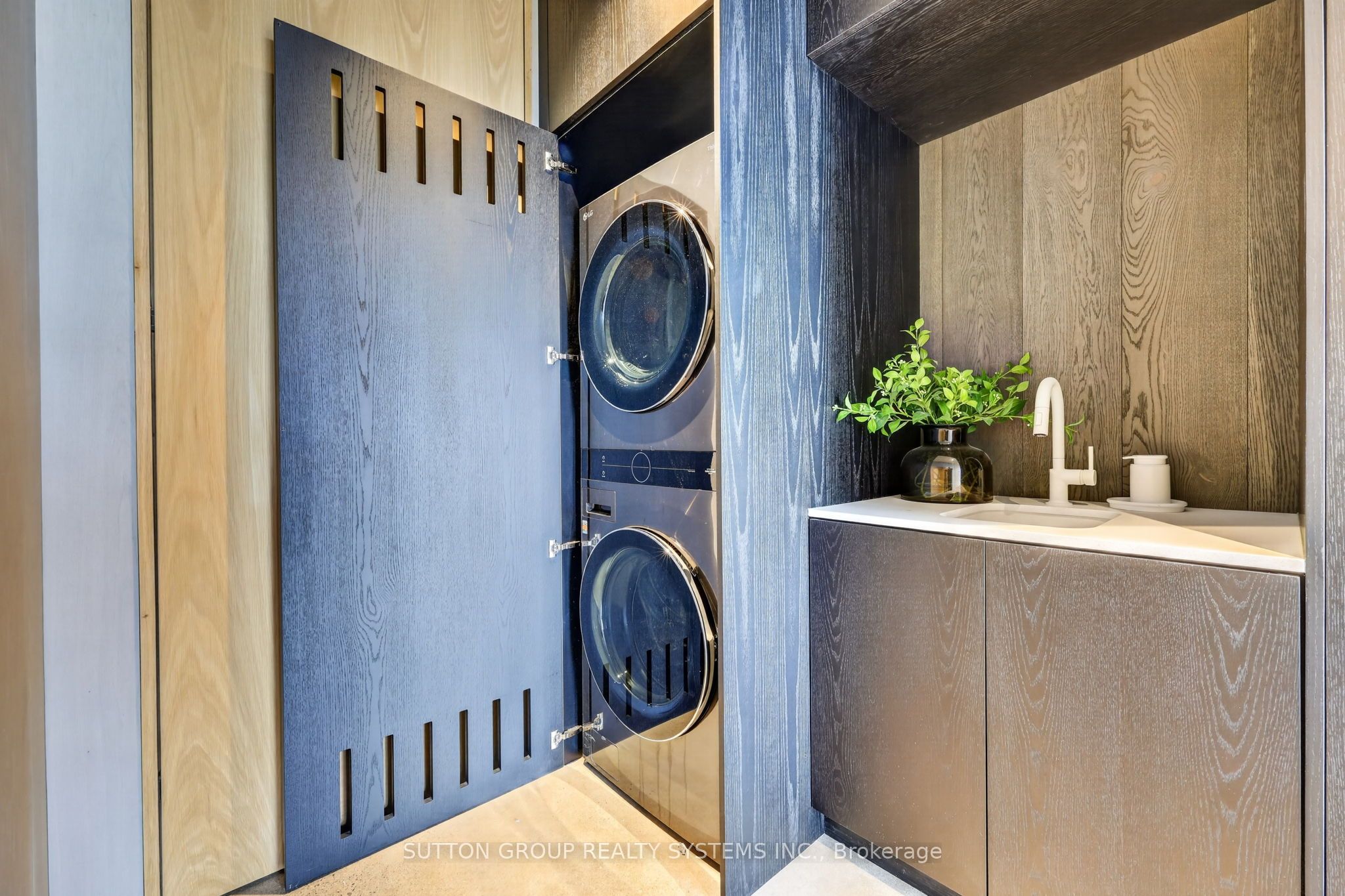 Additional image 6 of 120 Sebastian Street, Blue Mountains, ON, N0H 1J0