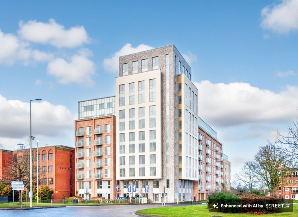 2 bed flat for saleBrook Road, Borehamwood WD6
