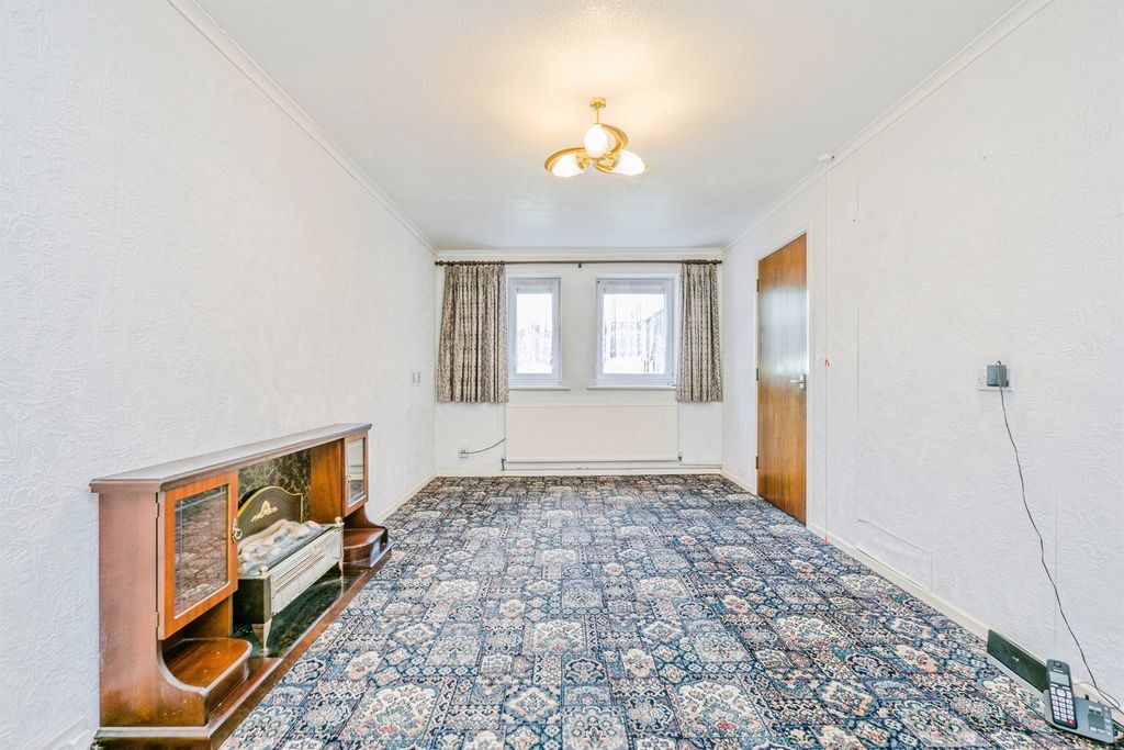 Additional image 10 of 2 bed flat for saleWordsworth Avenue, Roath, Cardiff CF24