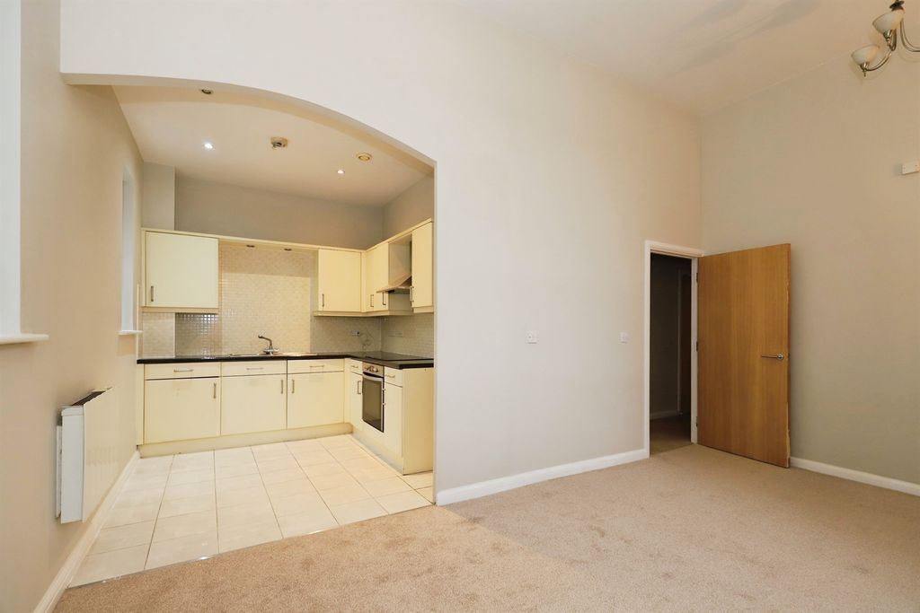 Additional image 3 of 2 bed flat for saleCastle Road, Kidderminster DY11