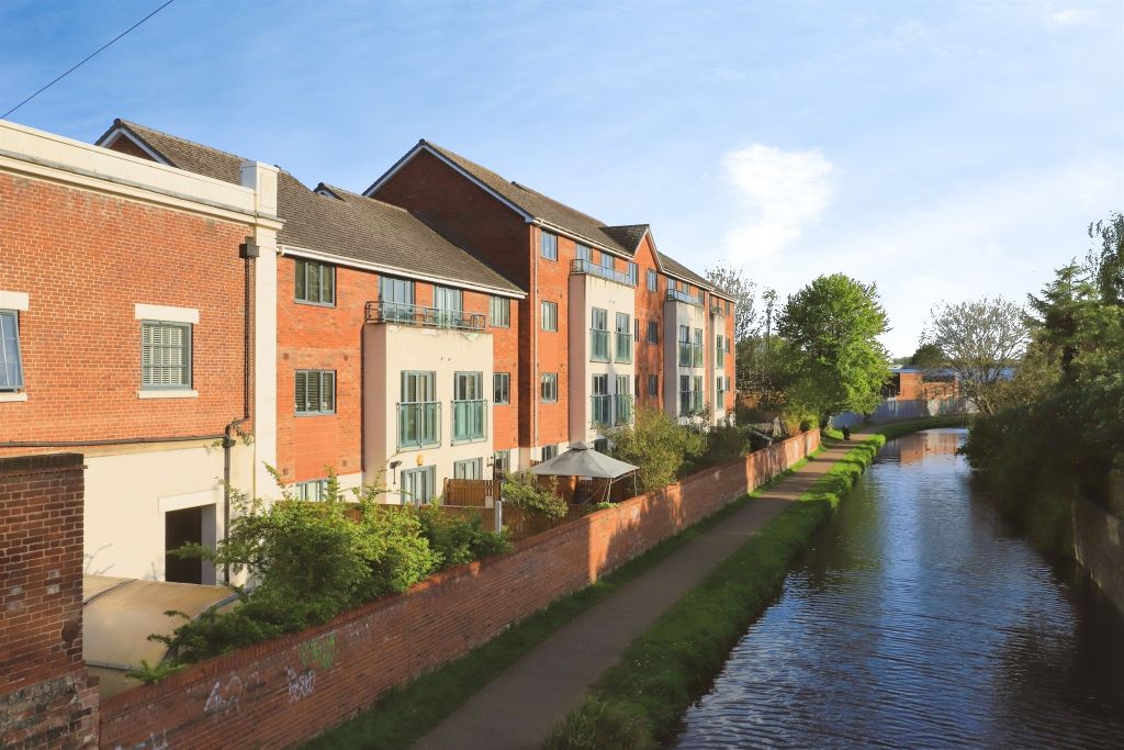 1 bed flat for saleCastle Road, Kidderminster DY11