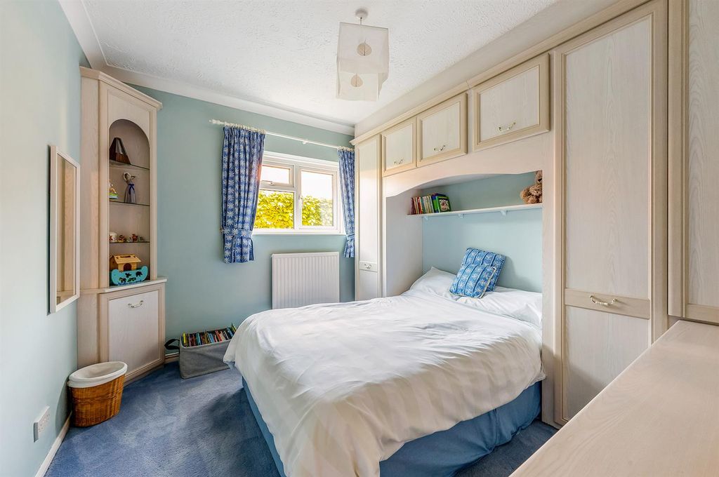 Additional image 12 of 4 bed chalet for saleCattle Lane, Abbotts Ann, Andover SP11