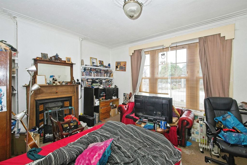 Additional image 11 of 7 bed terraced house for saleCommercial Road, Newport NP20