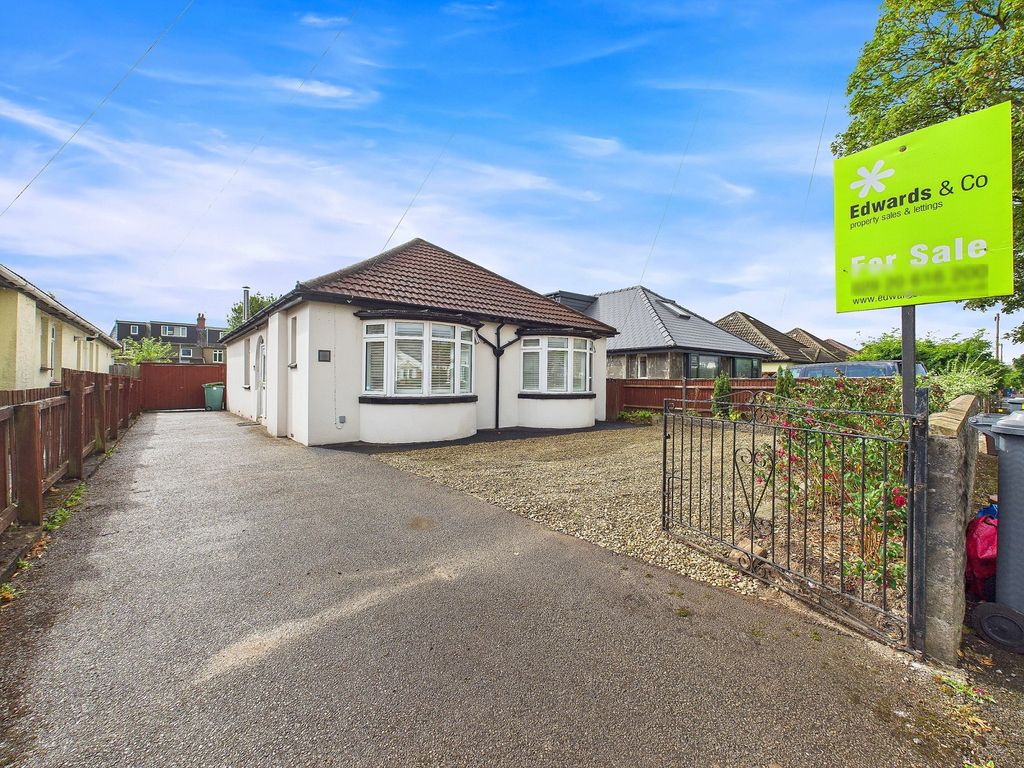 3 bed detached bungalow for saleTyn-Y-Parc Road, Rhiwbina, Cardiff. CF14