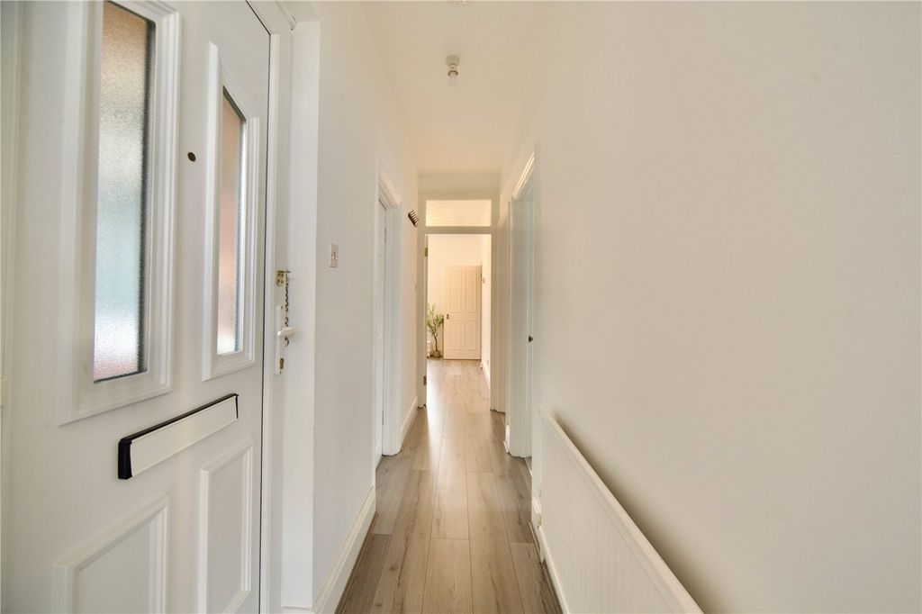 Additional image 10 of 2 bed flat for saleThe Drive, Barking IG11