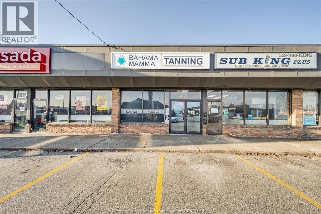 Additional image 7 of 3041 Dougall Avenue, Windsor, ON, N9E1S3