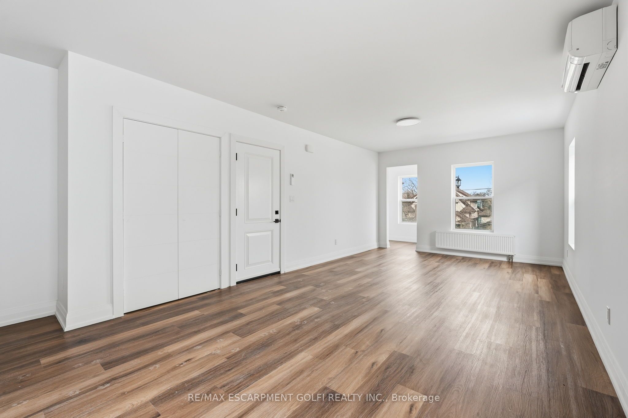 Additional image 6 of 3-4876 Simcoe Street, Niagara Falls, ON, L2E 1V9