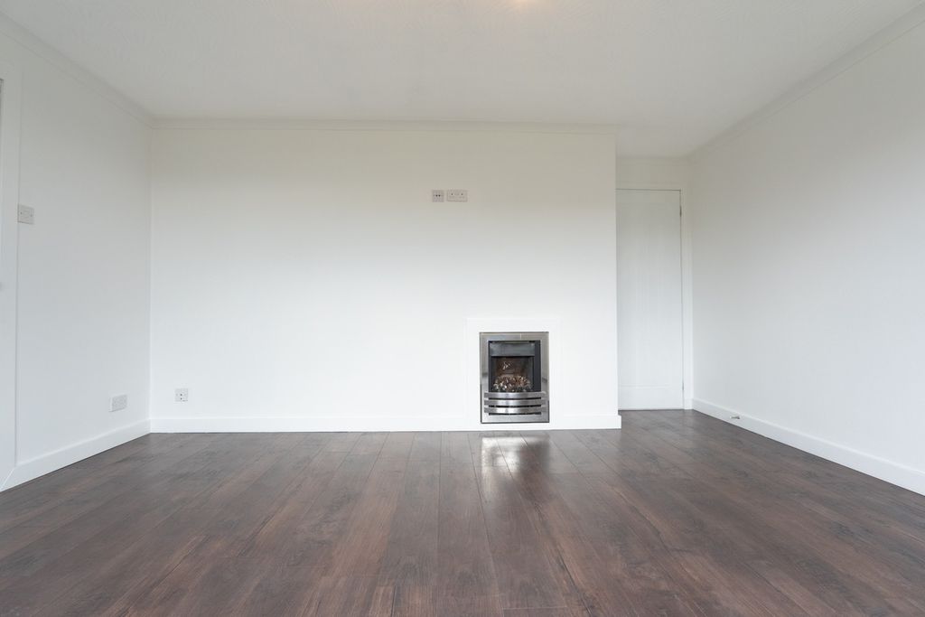 Additional image 4 of 3 bed detached bungalow for saleSpringfield Terrace, Alness IV17