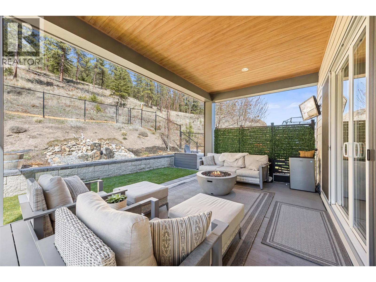 Additional image 5 of 2598 Crown Crest Drive, West Kelowna, BC, V4T3N3
