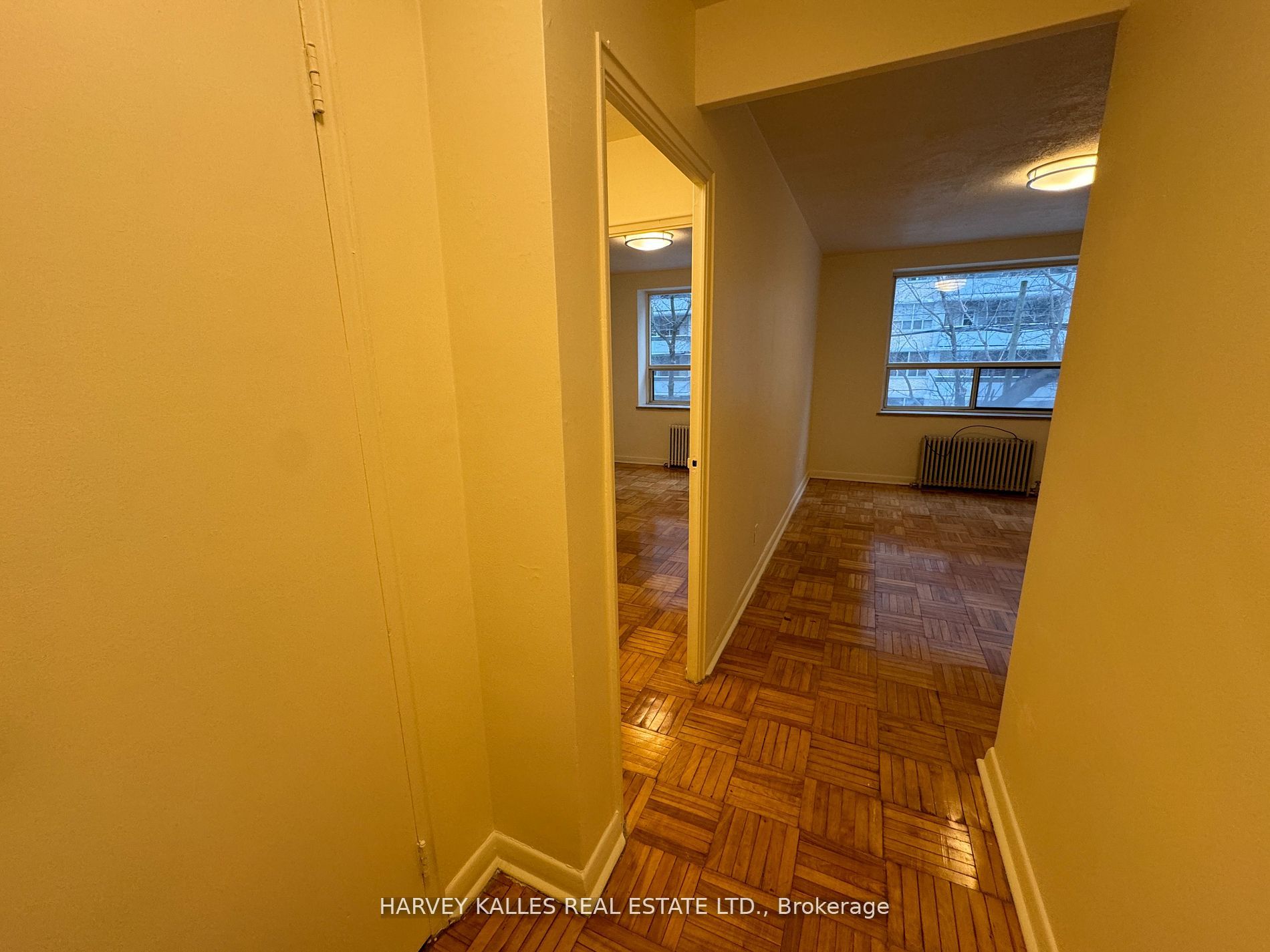 Additional image 3 of 201-51 Gamble Avenue, Toronto, ON, M4K 2H4