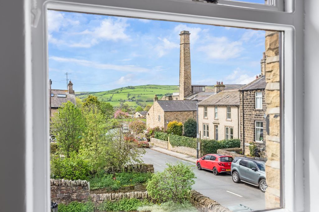 Additional image 2 of 2 bed flat for saleIngs Lane, Bradley, Keighley, North Yorkshire BD20