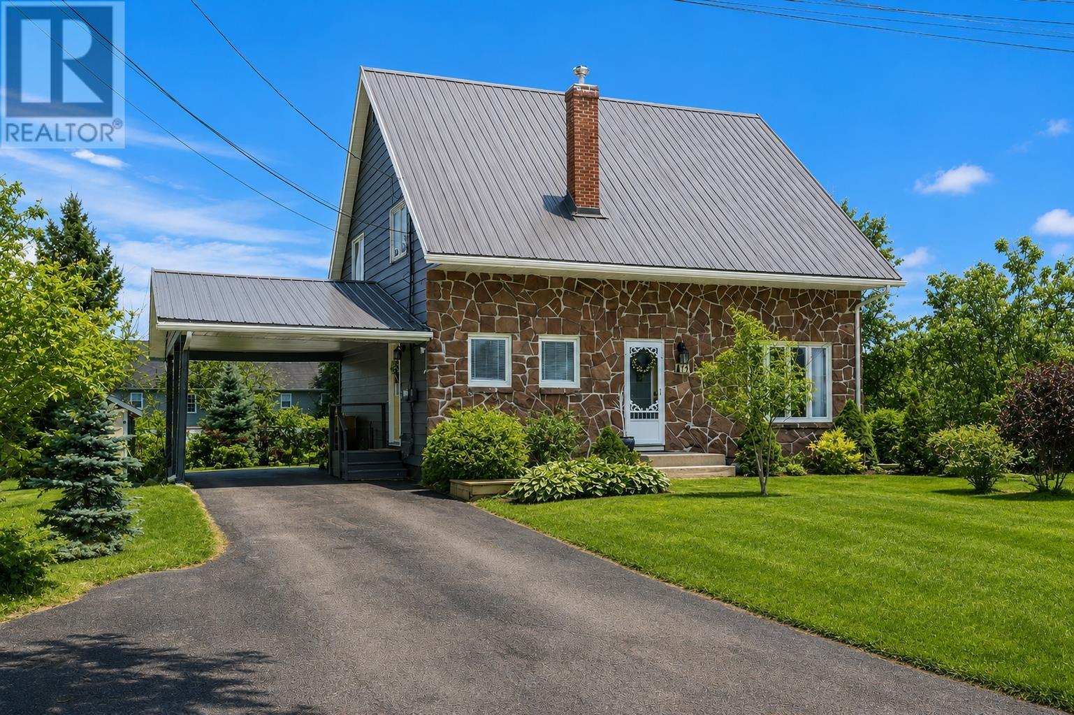 14 Laura Jean Crescent