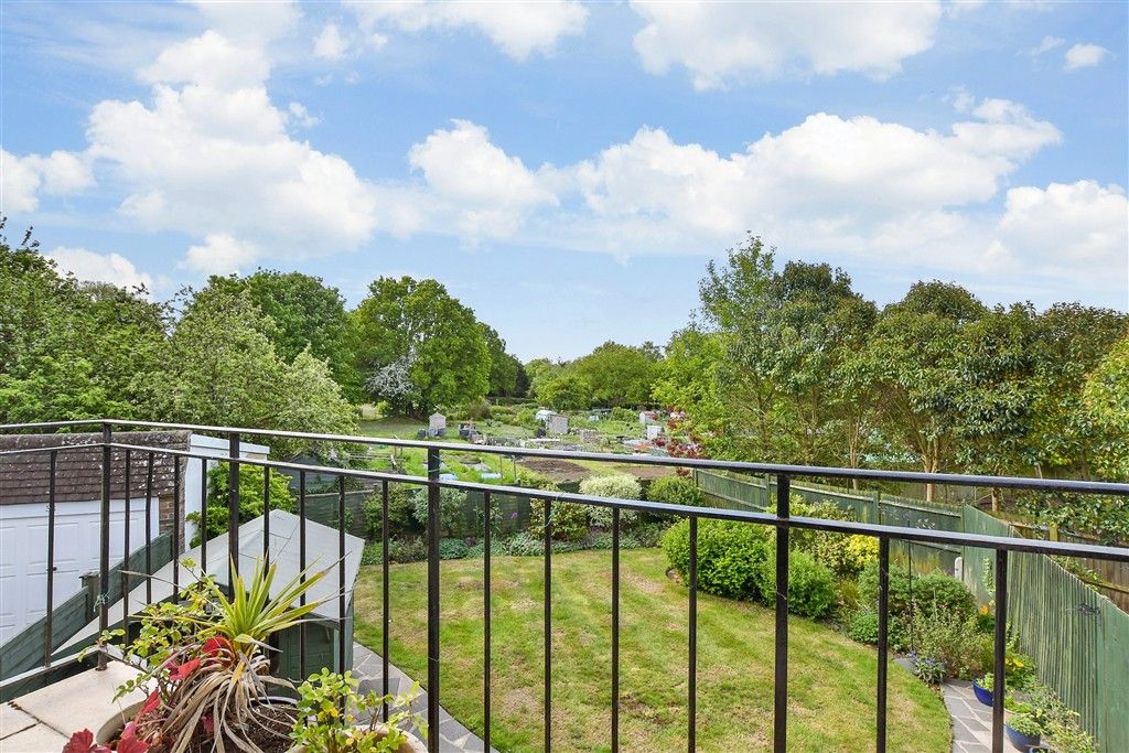 Additional image 12 of 2 bed maisonette for saleCourtlands Crescent, Banstead, Surrey SM7