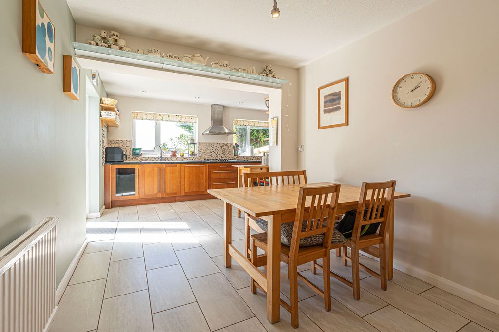 Additional image 6 of 4 bed detached house for saleMill Common, Undy NP26